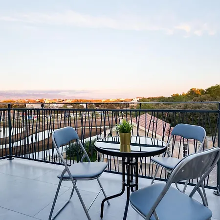Tica By Interhome *