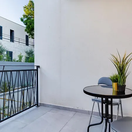 Tica By Interhome *