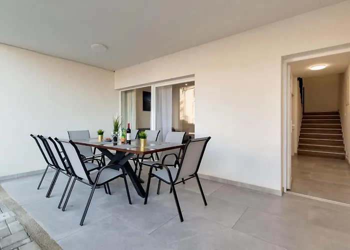 Tica By Interhome Ferienhaus *