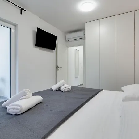 Tica By Interhome *