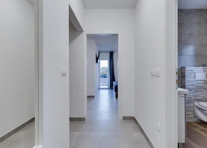 Vakantiehuis Tica By Interhome