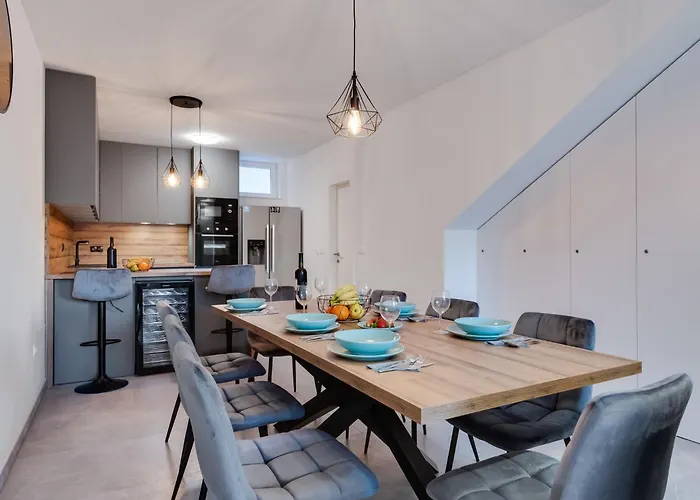 Vakantiehuis Tica By Interhome *